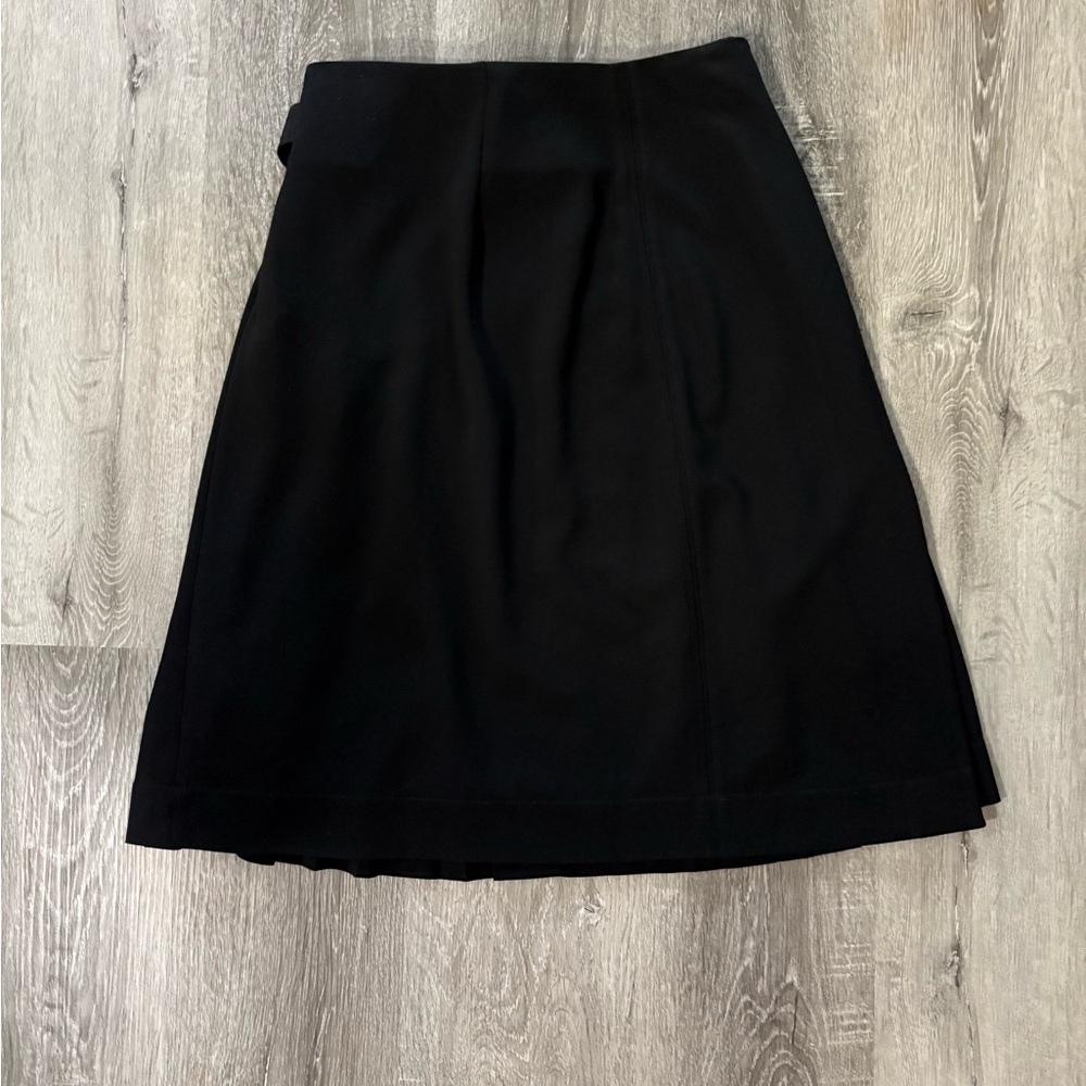 Diane Von Furstenberg black pleated skirt - Picture 2 of 5